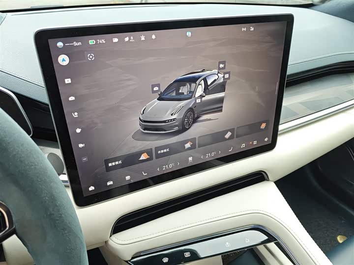 Фото 6 - Zeekr 001