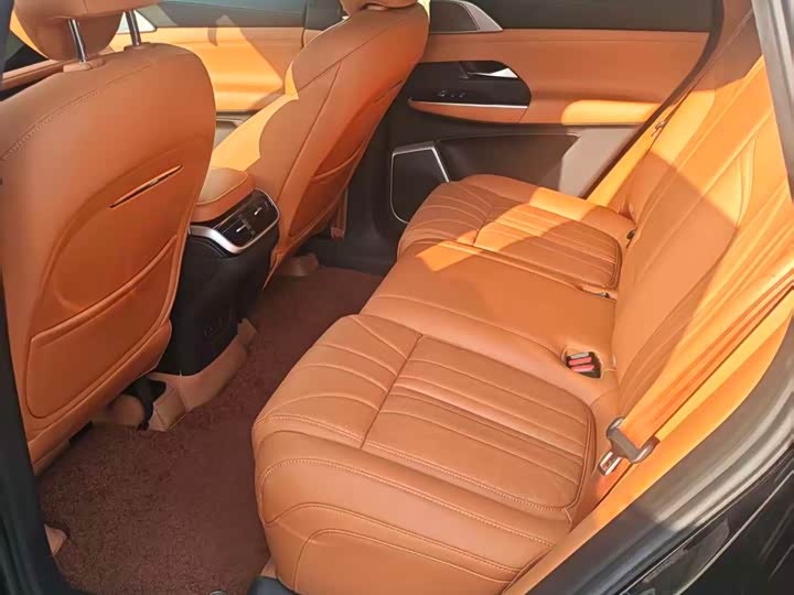 Фото 8 - XPeng G9