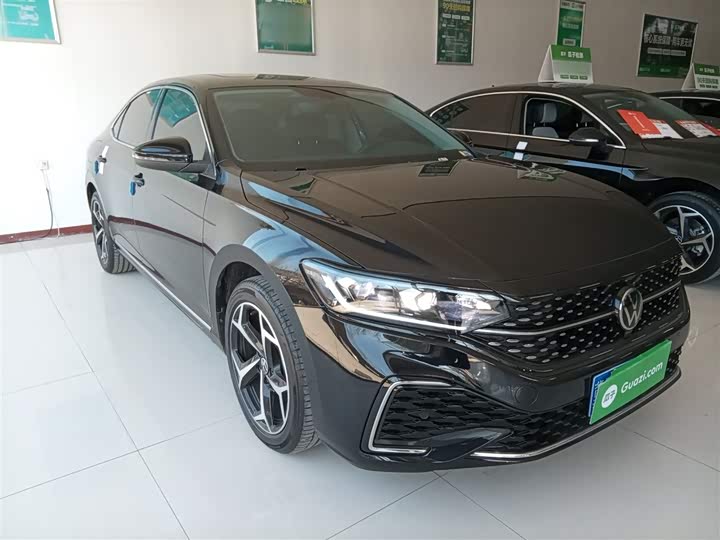 Фото 4 - Volkswagen Passat