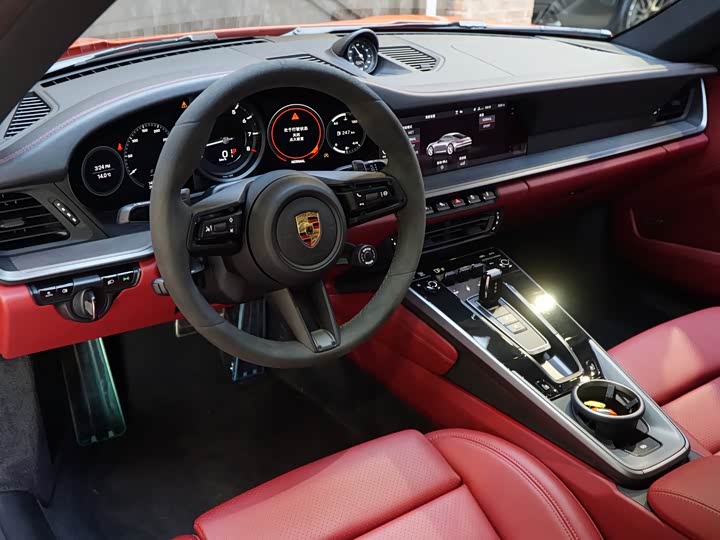 Фото 2 - Porsche 911