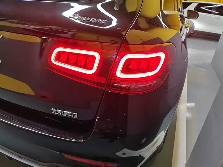 Фото 8 - Mercedes-Benz GLC-Class