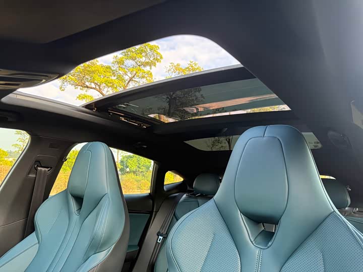 Фото 8 - MG Motor 7