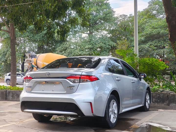 Фото 4 - Toyota Levin