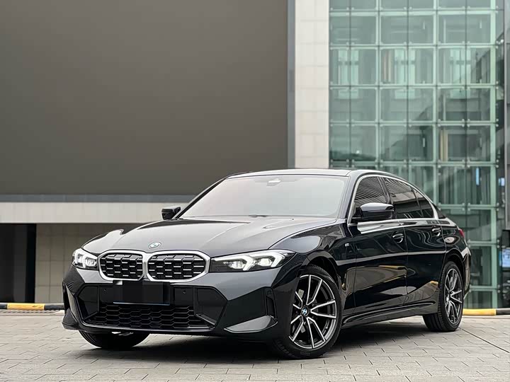 Фото 1 - BMW 3 Series