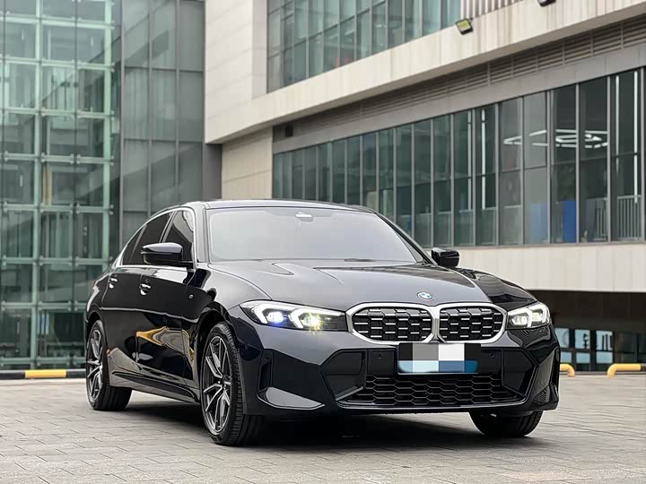 Фото 3 - BMW 3 Series