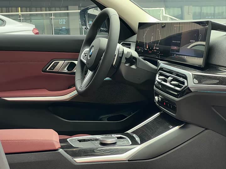 Фото 7 - BMW 3 Series