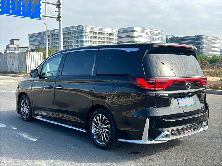 Фото 9 - GAC Trumpchi M8