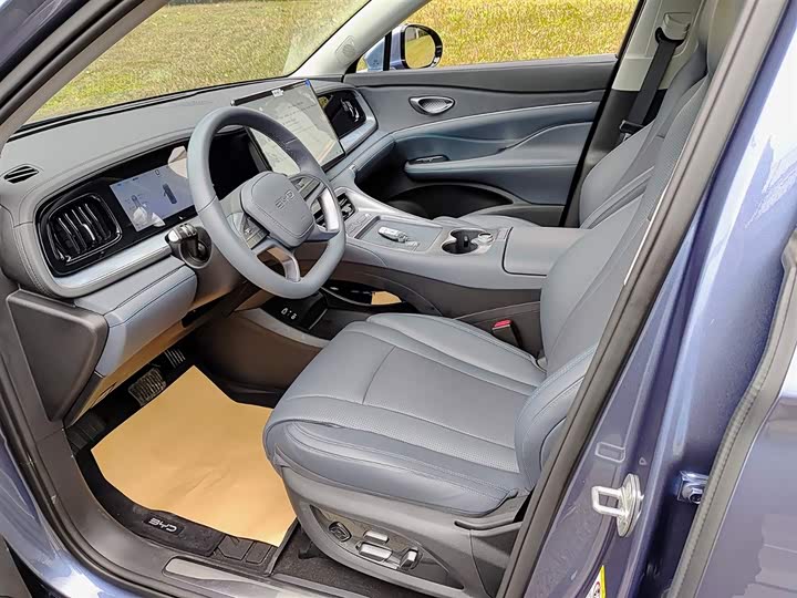 Фото 7 - BYD Sea Lion 07 DM-i Hybrid