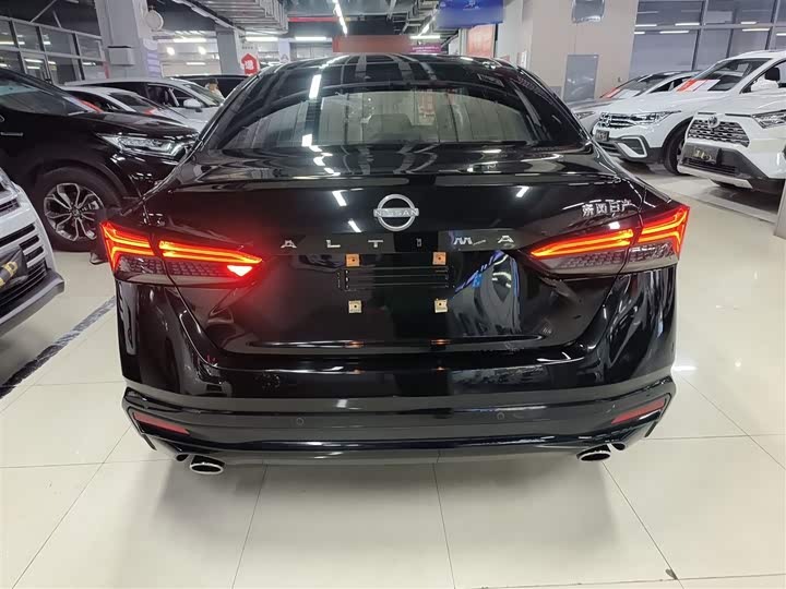 Фото 6 - Nissan Teana