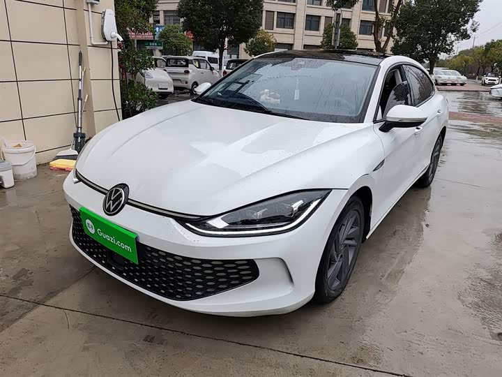 Фото 1 - Volkswagen Lamando L