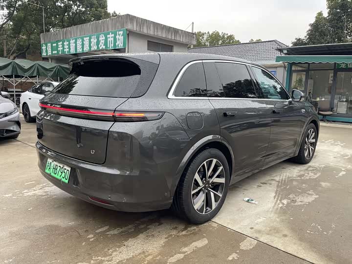 Фото 6 - LiXiang L7