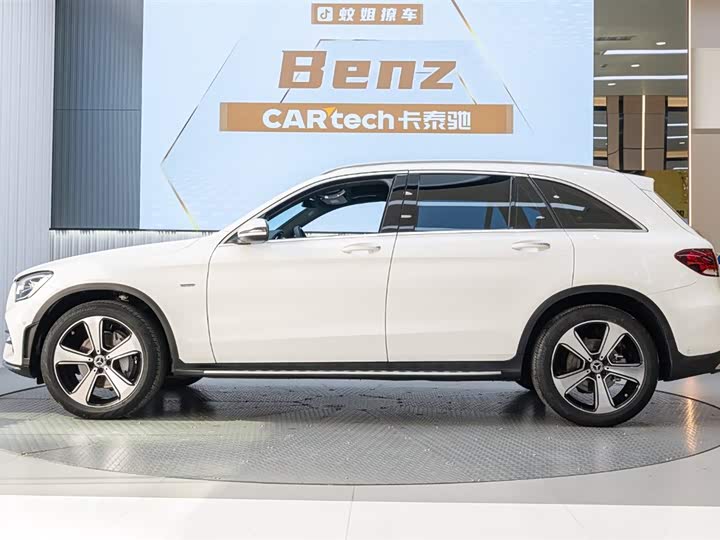 Фото 3 - Mercedes-Benz GLC-Class