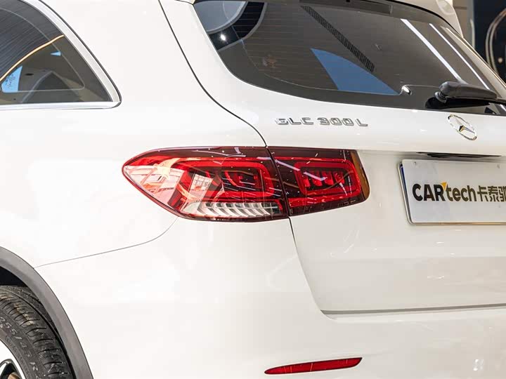 Фото 7 - Mercedes-Benz GLC-Class