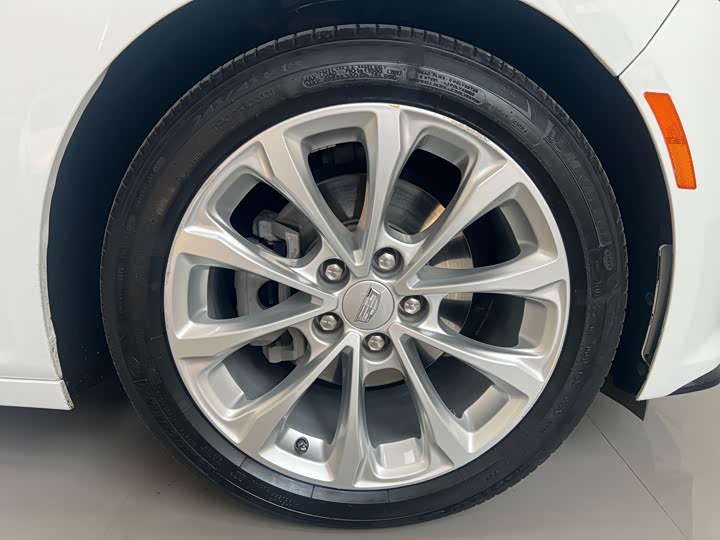 Фото 7 - Cadillac CT5