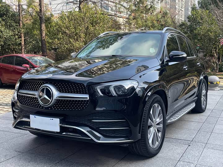 Фото 1 - Mercedes-Benz GLE-Class