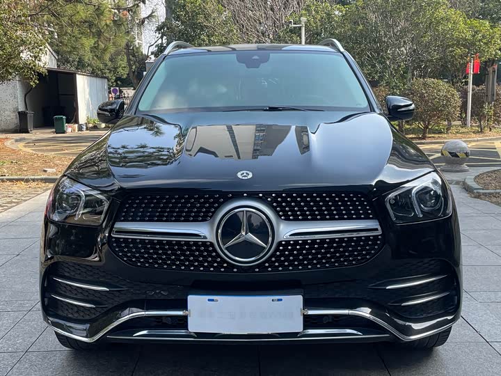 Фото 2 - Mercedes-Benz GLE-Class