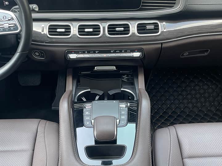 Фото 7 - Mercedes-Benz GLE-Class