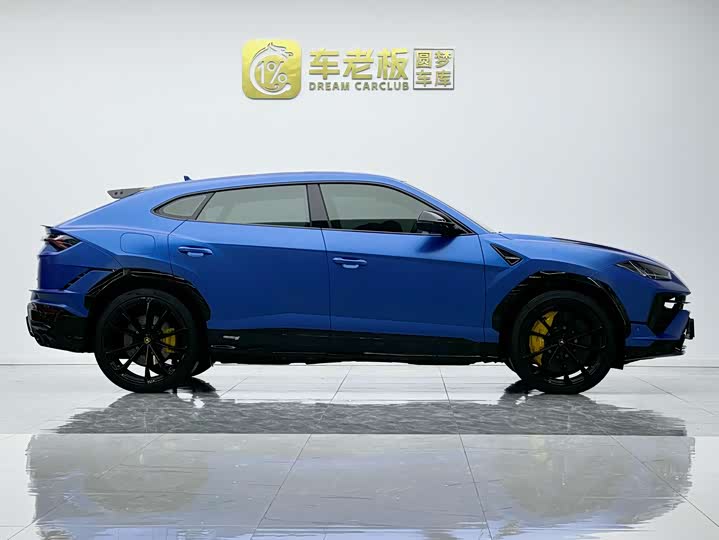 Фото 7 - Lamborghini Urus