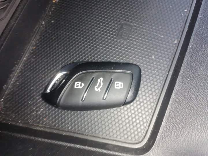 Фото 9 - MG Motor 5