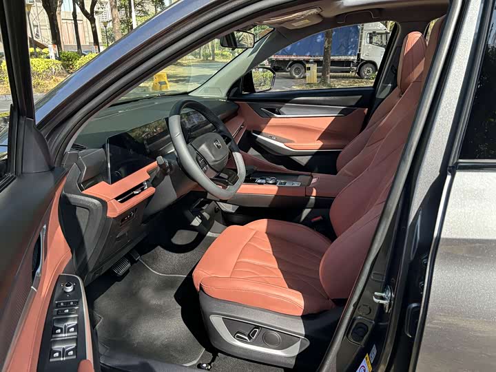 Фото 5 - Changan CS75 Plus