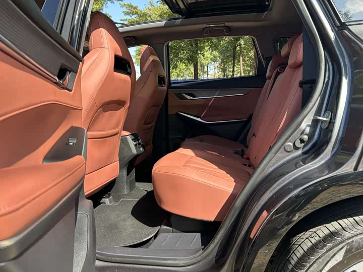 Фото 8 - Changan CS75 Plus