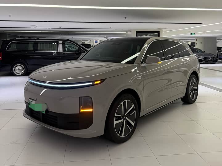 Фото 1 - LiXiang L6