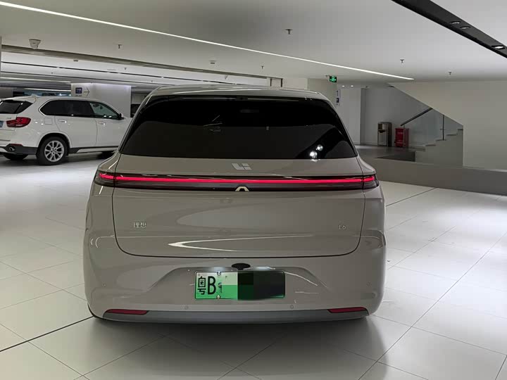 Фото 5 - LiXiang L6