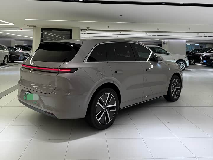 Фото 6 - LiXiang L6