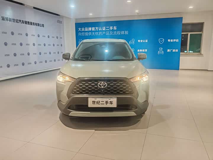 Фото 2 - Toyota Corolla Cross