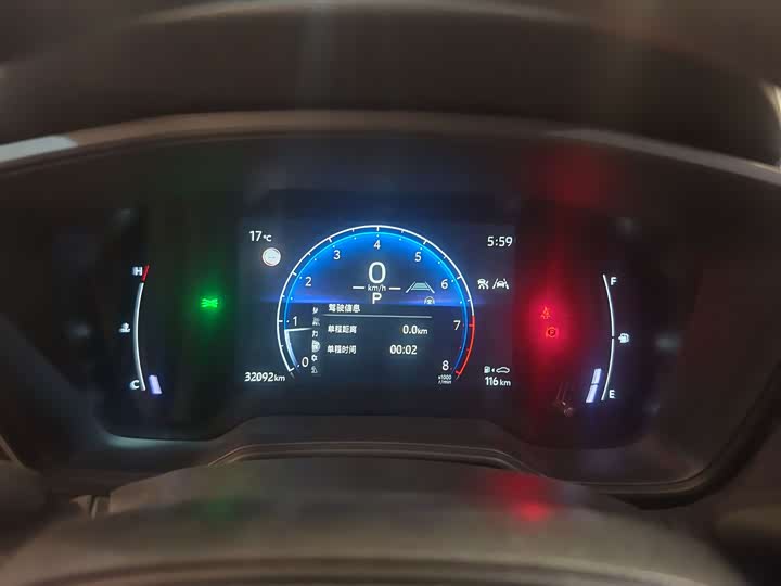 Фото 7 - Toyota Corolla Cross