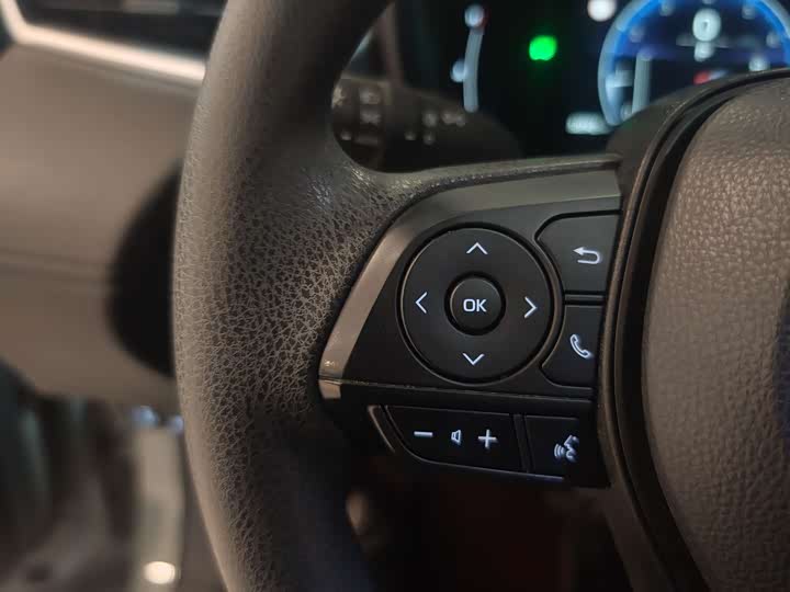 Фото 9 - Toyota Corolla Cross