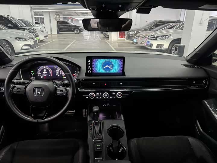 Фото 8 - Honda Civic