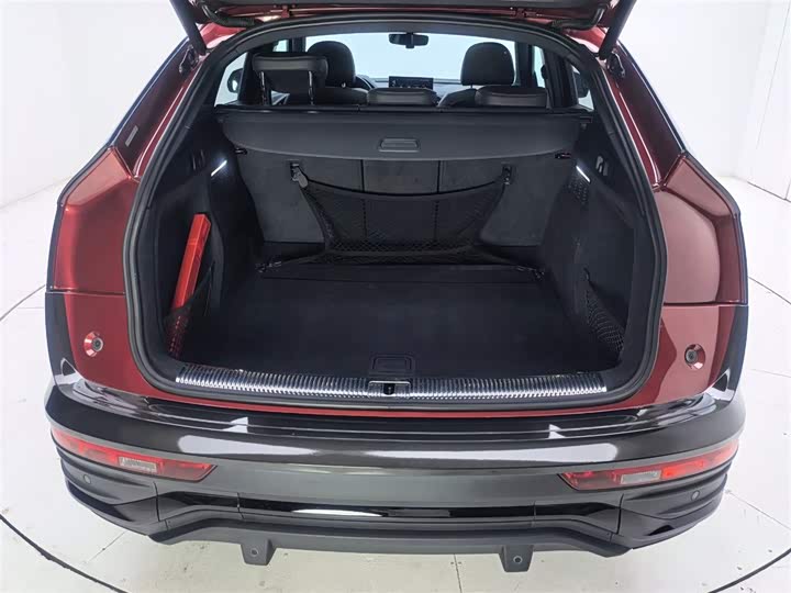 Фото 6 - Audi Q5L Sportback