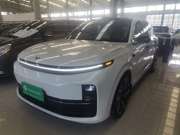 Фото 2 - LiXiang L7