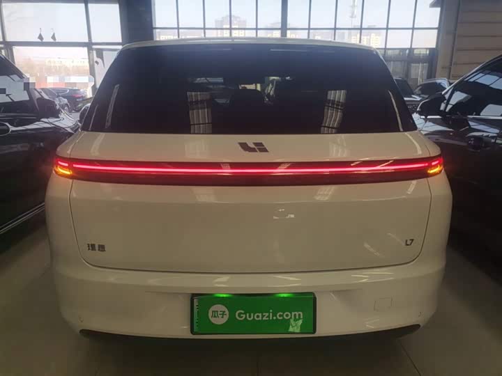 Фото 6 - LiXiang L7