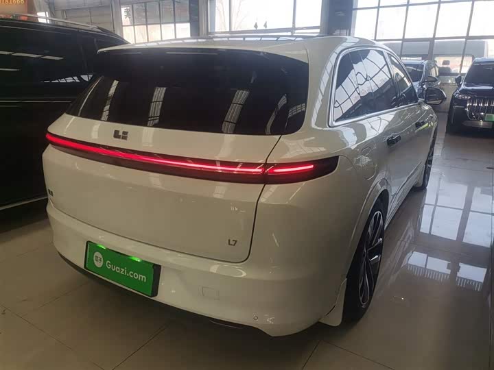 Фото 7 - LiXiang L7