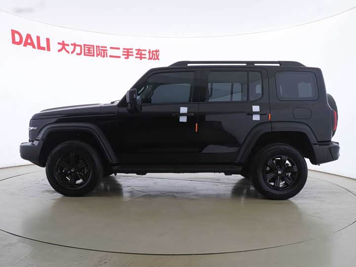 Фото 5 - Tank 300