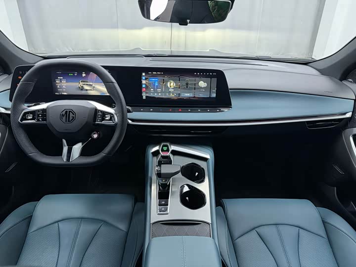 Фото 9 - MG Motor 7