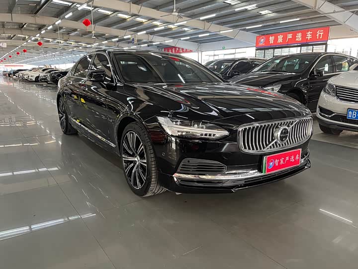 Фото 2 - Volvo S90 Hybrid