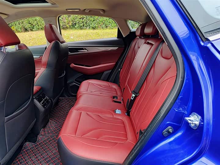 Фото 8 - Changan CS85 Coupe