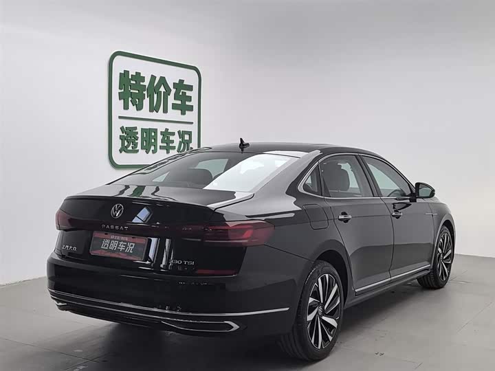 Фото 2 - Volkswagen Passat