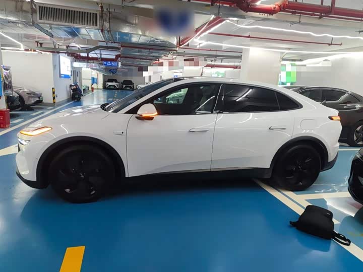 Фото 5 - Nio Onvo L60