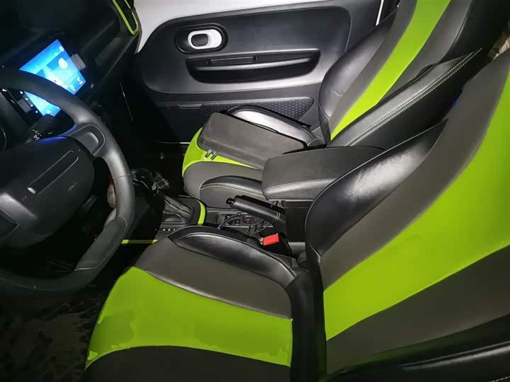 Фото 8 - Roewe Clever