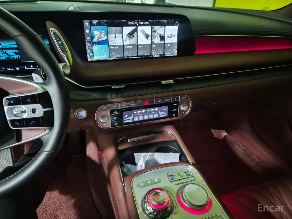 Фото 10 - Genesis G90