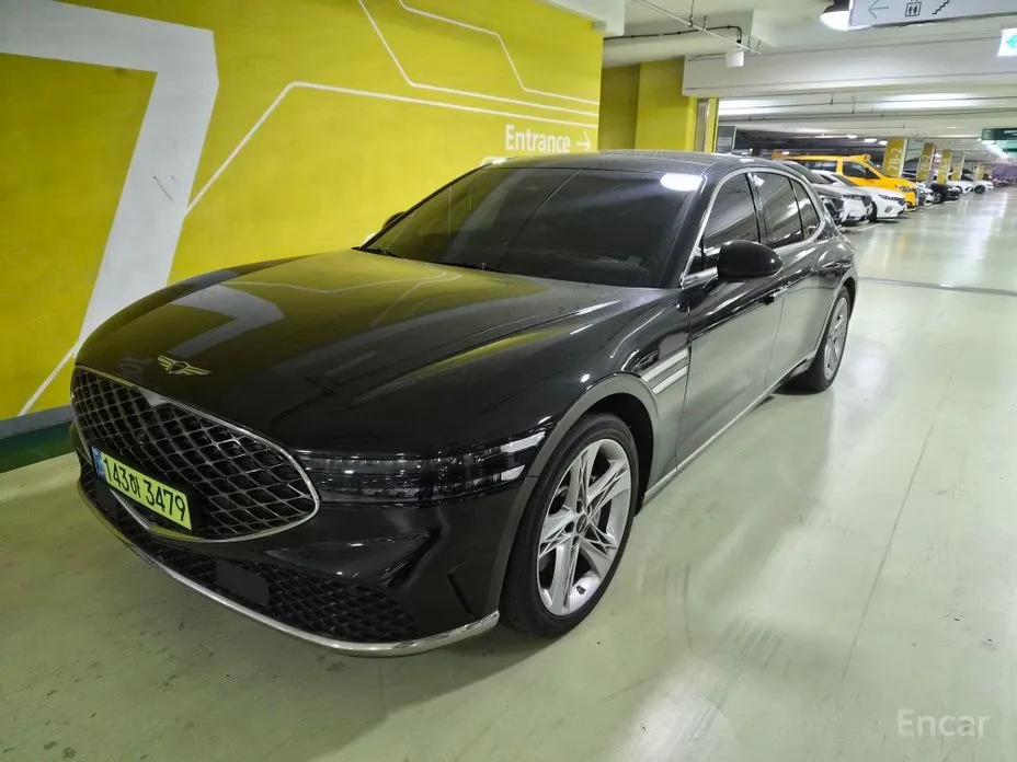 Фото 2 - Genesis G90