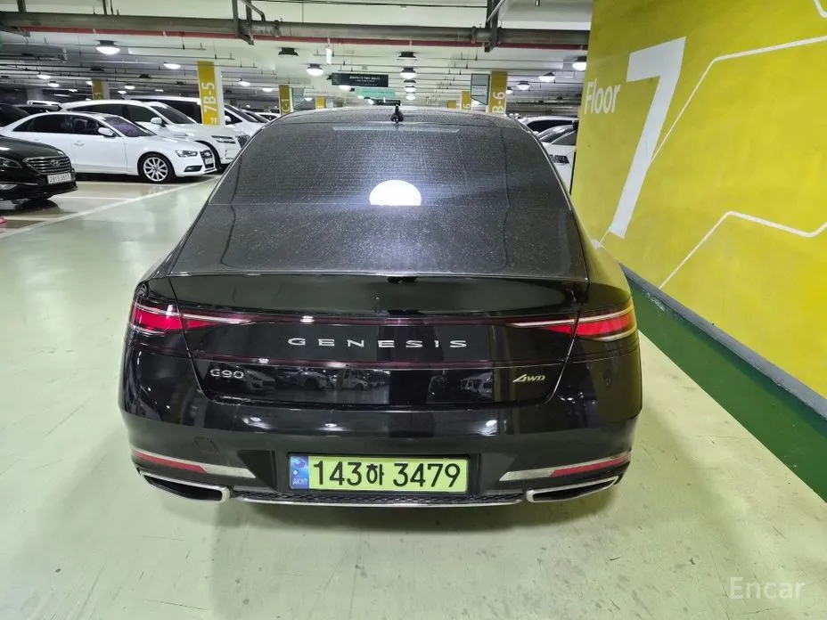 Фото 3 - Genesis G90