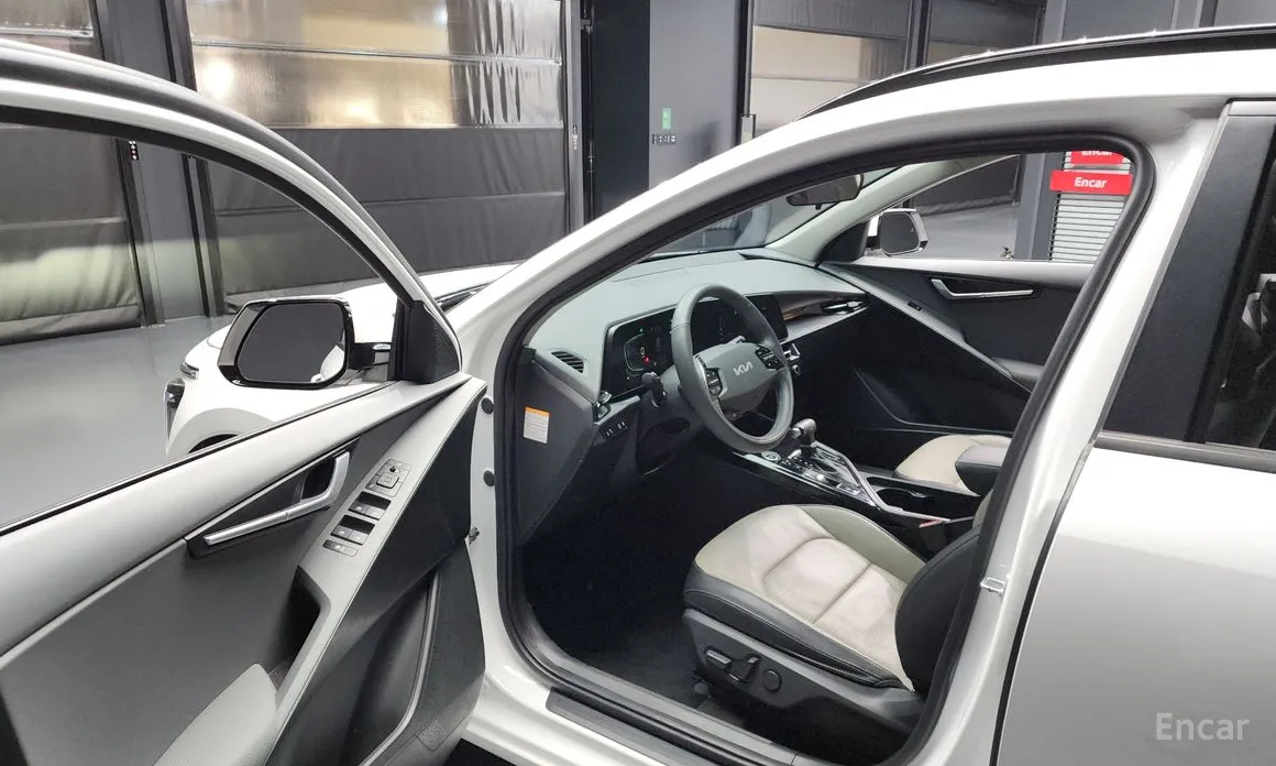 Фото 10 - Kia Niro