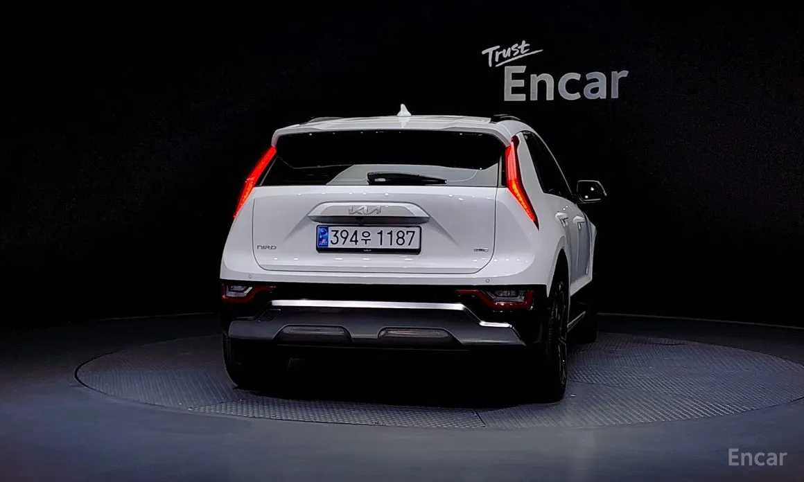 Фото 4 - Kia Niro