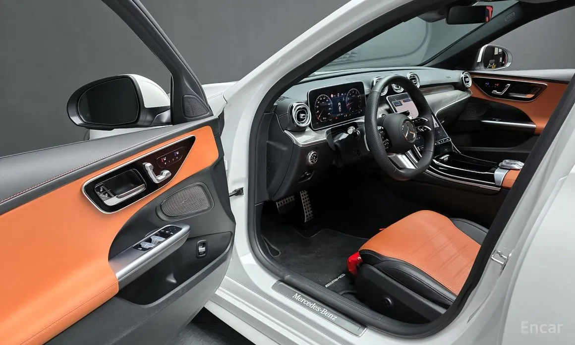 Фото 10 - Mercedes-Benz C-Class