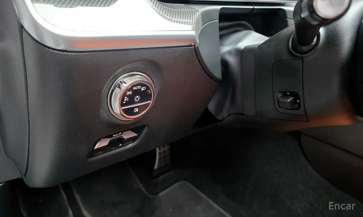 Фото 15 - Mercedes-Benz C-Class